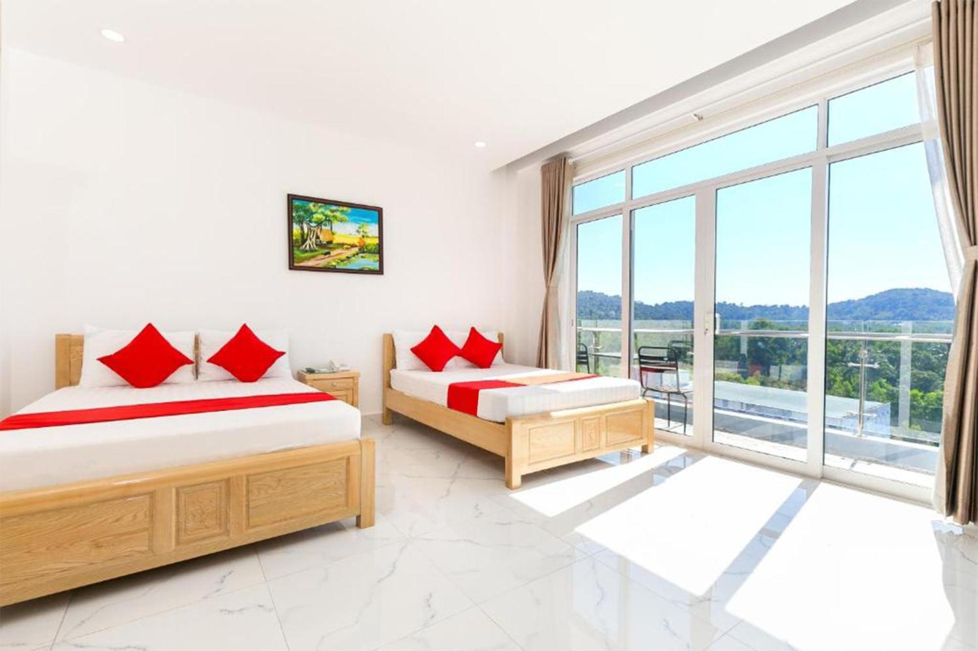 Ruby Hotel Phu Quoc Bagian luar foto